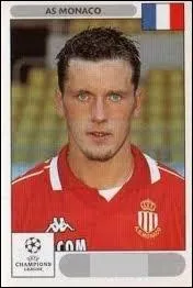 Dfenseur belge champion de France en 1997 et en 2000 avec l'AS Monaco.