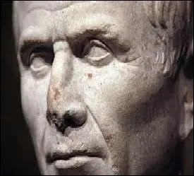 Poignard par Brutus en 44 av. J. -C.