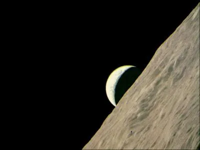 Certaines exoplantes dcouvertes possdent des satellites naturels. Vrai ou faux ?