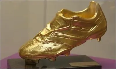Qui a obtenu le  Soulier d'or  le plus de fois ?