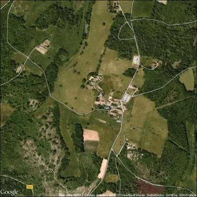 Bourrounais et Bourrounaises vivent dans cette commune joliment implante entre Prigueux, Bergerac et Mussidan. O irez-vous pour une retraite au milieu des futaies et des champs ?