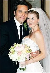 Comment s'appelle la femme de Ryan ?