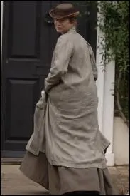 Encore une histoire vraie, celle de l'artiste non conventionnelle pour l'poque, Beatrix Potter, qui inventa Peter Rabbit, de son si joli trait de crayon, et fut une colo avant l'heure