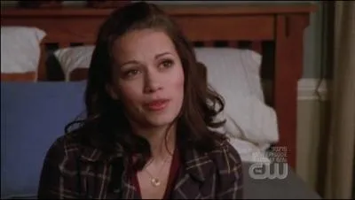 Cette photo correspond-elle  une scne du couple Nathan et Haley ?