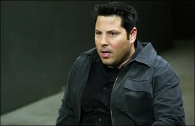 Qui est ce personnage reprsent sur la photo ?