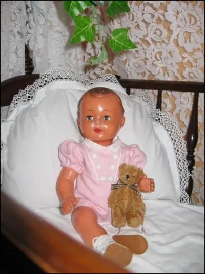 En 1930, arrivait une matire rvolutionnaire avec la cration du premier baigneur :