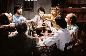 Au cours d'une sortie  skis, un groupe se perd avant d'tre sauv par des paysans de haute-montagne. Nous allons suivre toutes leurs msaventures. Un classique dans la comdie :