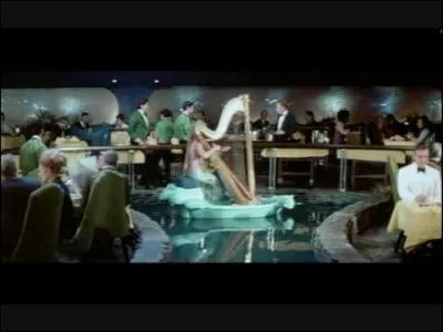 Est-il vrai que Sammy Davis Junior joue dans Les Diamants sont ternels ?