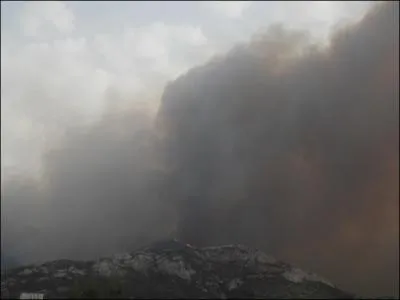 Je souffle du sud, je suis chaud et sec en t.