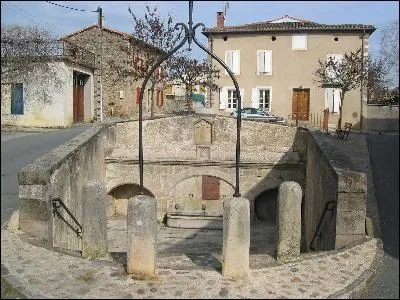 Dans quel dpartement devez-vous aller pour voir les restes de la bastide de Ralmont fonde en 1272 sous Philippe le Hardi ?