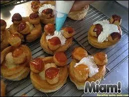 Quelques mignardises accompagneront le caf, celles-ci sont :