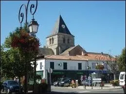 Nous sommes  Beauvoir, ville de la Manche situe  quelques kilomtres du Mont-Saint-Michel. Les habitants de Beauvoir sont les ...