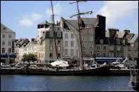 Quel nom donne-t-on aux habitants de la ville de Cherbourg-Octeville ?