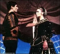 "Le néant a produit le vide, le vide a produit le creux, le creux a produit le souffle, le souffle a produit le soufflet et le soufflet a produit le souffle" (Claudel, Le soulier de satin)