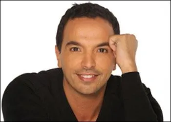 Haspop (artiste du Cirque du soleil) succède à Kamel Ouali comme professeur de...