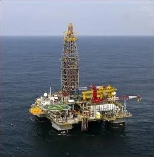 Dans quel endroit, les forages de recherches ptrolires entrepris par la compagnie Shell se sont-ils rvls dcevants ?