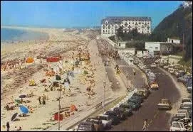 Quel nom donne-t-on aux habitants de Donville-les-Bains ?