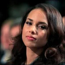 De quel instrument joue t'elle ?