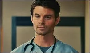 Il fait en ce moment une srie, pas encore termine; comment se nomme-t-elle ?