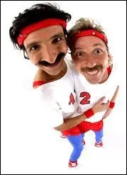 Celle-ci, c'est la musiquette infernale qui n'a pas de paroles mais dont on ne parvient que difficilement  se dbarrasser... C'est le gnrique de l'mission sportive culte de Vronique et Davina