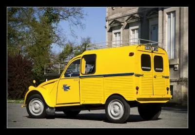 La couleur de la poste est le jaune depuis 1960, mais auparavant il s'agissait du :