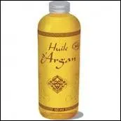 L'huile d'argan aux multiples propriets, provient de l'arganier, arbre emblmatique :