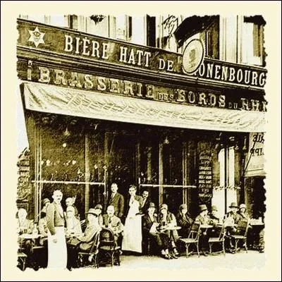 Vritable institution parisienne, situ dans le quartier de Saint-Germain-des-Prs, ce caf est l'adresse incontournable du monde politique et artistique de Paris depuis 1880... .