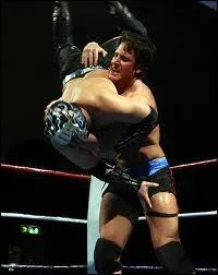 Le  scoop slam  se traduit en franais par :