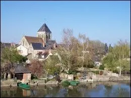A Bazouges-sur-le-Loir, les habitants portent le gentil ...