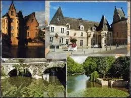 Nous allons ensuite visiter la ville de La Flche. Ses habitants portent le nom de ...