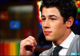 Avec qui vient-il de se s�parer ?