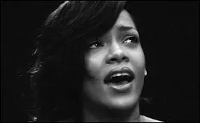 Comment se nomme la chanson de ce clip chante par Rihanna ?