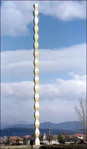 La  Colonne de l'infini  est son uvre :