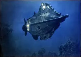 David Fincher a le projet d'adapter au cinma le clbre roman de Jules Verne  20. 000 lieues sous les mers .