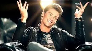 Qui est ce chanteur qui a particip  Danse avec les stars 3 ?