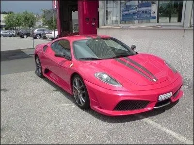 Quelle est cette voiture ?