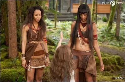 Qui sont ces deux femmes ?