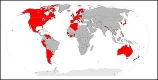 Un organisme international  caractre non gouvernemental qui entretient des sections dans ?