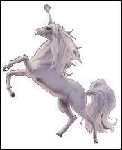 En 1903, le roi Lopold II a ordonn la construction d'curies  la cte belge. Dans quelle ville trouve-t-on ces  Ecuries Royales  ?