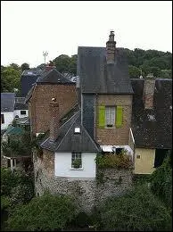 Quel est le nom des habitants de la commune de Yonval ?