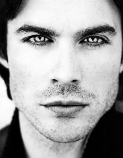 Avec qui sort-il dans la vraie vie ?