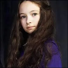 Qui la garde des Volturi tuera-t-elle  la fin de la bataille avec Victoria, Riley et les nouveau-ns ? 