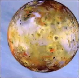 D'un diamtre de 3 630 km, ce satellite de Jupiter se prsente comme un monde volcanique, quel est-il ?