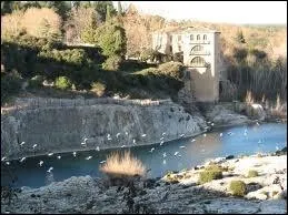 Les rsidents de la commune de Sardan portent le nom de ...