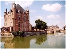 Quel est le nom des habitants de Bellegarde ?