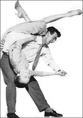 Danse de style swing apparue vers 1960, excute sur un rythme de jazz  quatre temps, analogue  celui du boogie-woogie.