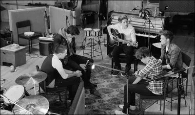 Continue la chanson :  I wont let this little things slip . .  