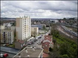 Comment appelle-t-on les habitants de la ville d'Orly ?