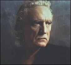 Il a chant   dans le square les arbres sont couchs je reviens par le train de nuit sur le quai je la vois qui me sourit   dans ... .