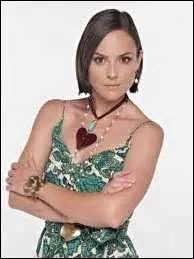 Elle est la fille de :